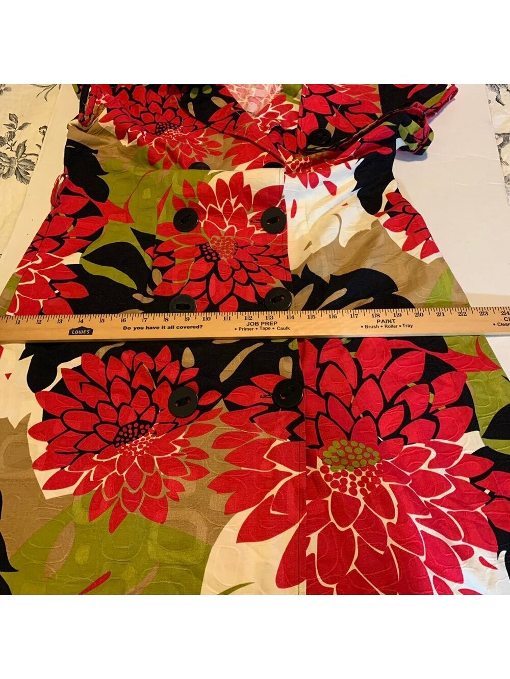 SIGNATURE by ROBBIE BEE Women's Floral Dress, Size 16 Red, Green And Black.  The - Picture 5 of 9